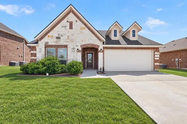 540 Winnetka Drive, Oak Point, TX 75068