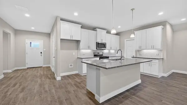 1501 SHELDON Drive, Desoto, TX 75115