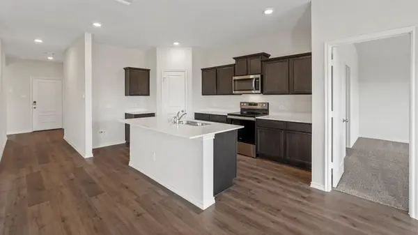 1672 Mantle Road, Crandall, TX 75114