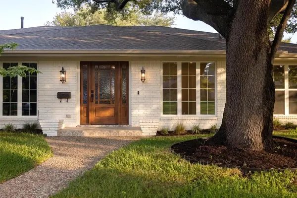 6214 Glennox Lane, Dallas, TX 75214