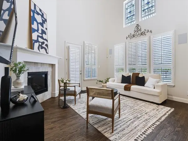 291 Moorland Drive, Richardson, TX 75080