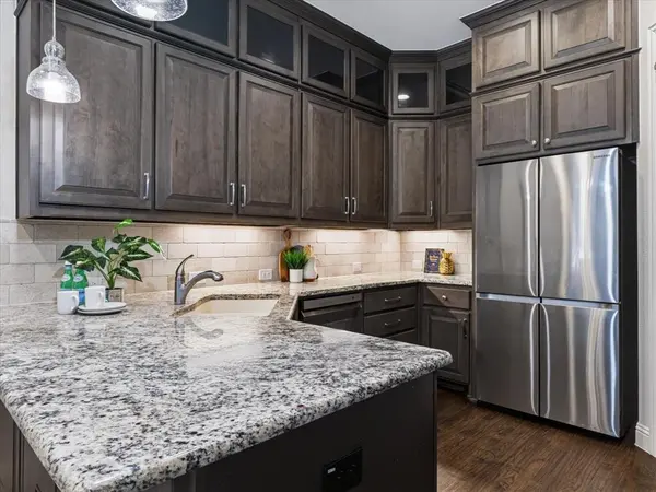 291 Moorland Drive, Richardson, TX 75080