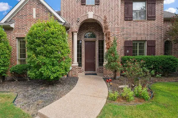 2241 Magic Mantle Drive, Lewisville, TX 75056
