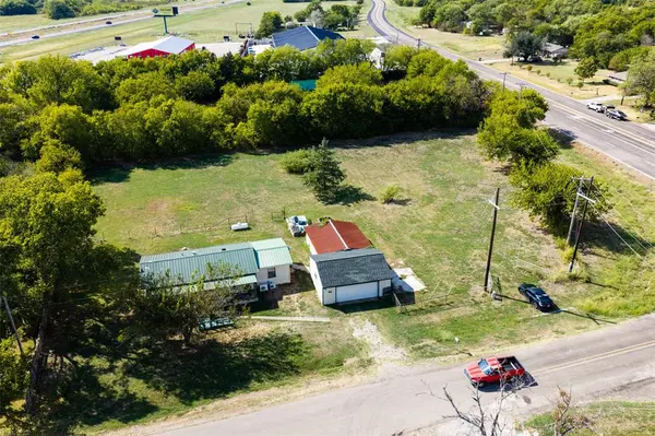 80 County Road 1118, Caddo Mills, TX 75135