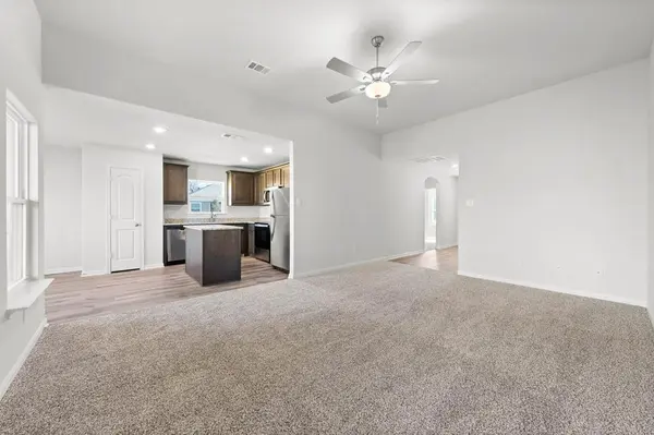 6308 Hyena Hollow Drive, Dallas, TX 75241