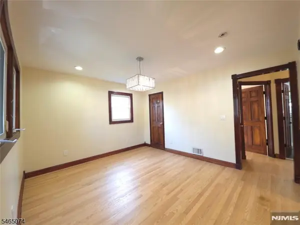 683 Mill St, Belleville Twp., NJ 07109