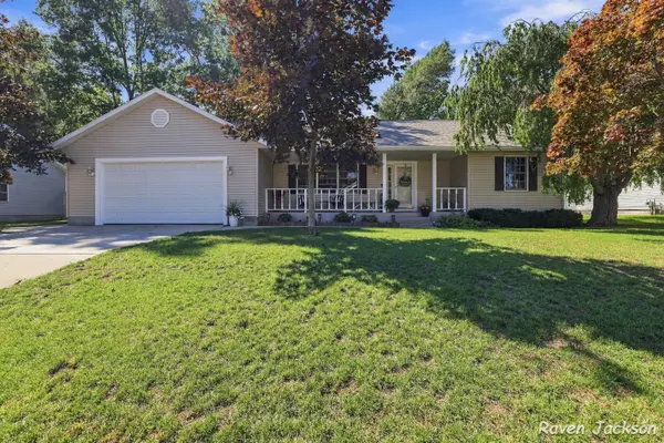 2487 Greenwood ST, Muskegon City, MI 49441