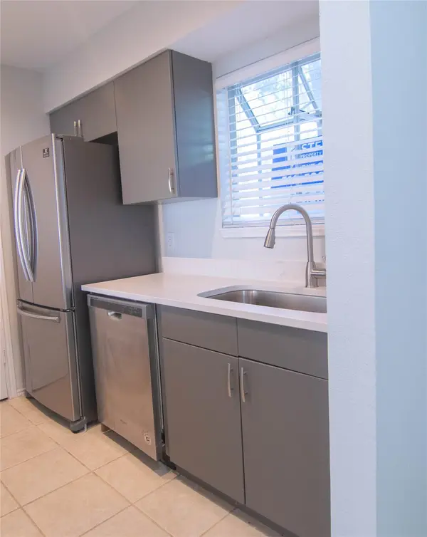 6804 Old Quarry LN, Austin, TX 78731