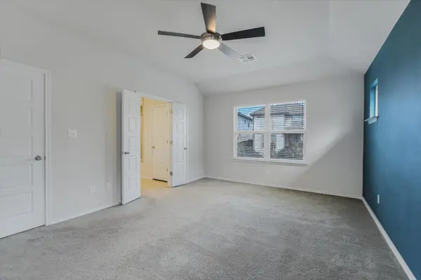 3651 Sandy Brook DR #302, Round Rock, TX 78665