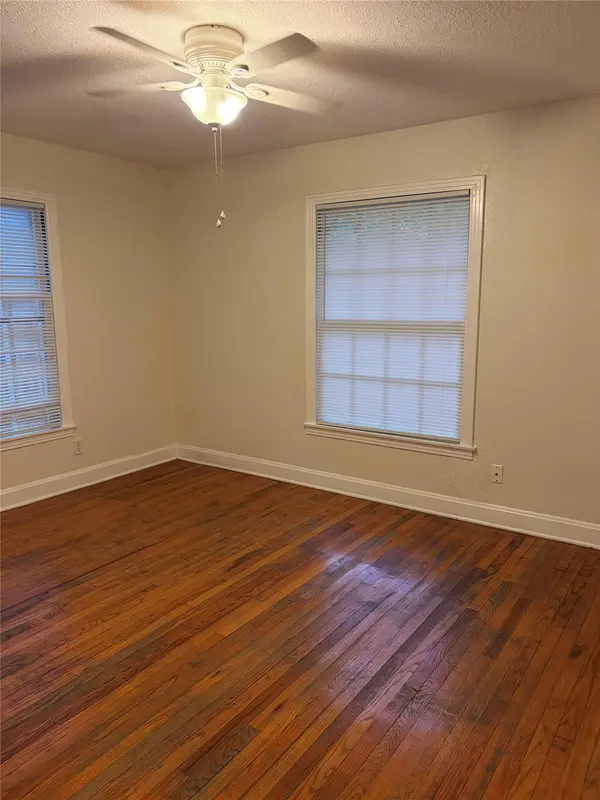 5618 Bull Creek RD, Austin, TX 78756