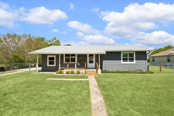210 Fallwell ST, Liberty Hill, TX 78642