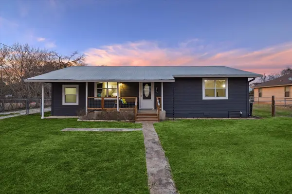 210 Fallwell ST, Liberty Hill, TX 78642
