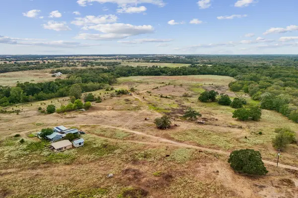 1090 Private Road 7046, Elgin, TX 78621