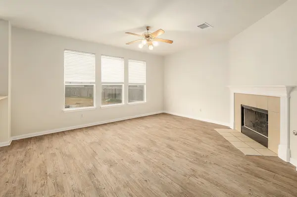 102 Chandler Pointe LOOP, Round Rock, TX 78665