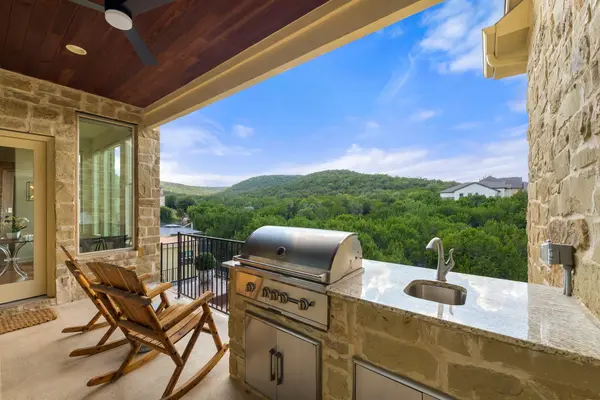6016 Osceola TRL, Austin, TX 78738