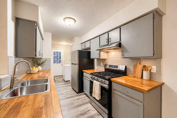 414 Cypress LN, Round Rock, TX 78664