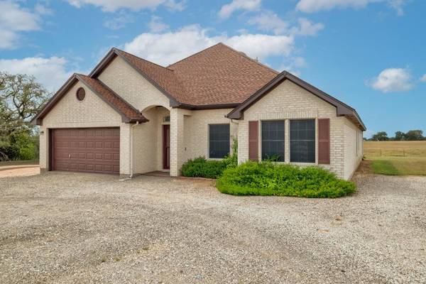 8510 Old Colony Line RD, Dale, TX 78616