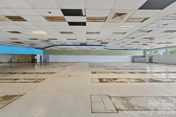 110 W Garrison BLVD, Gastonia, NC 28052