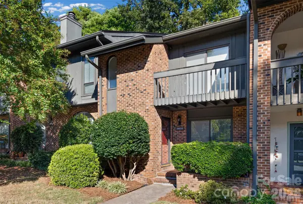 5803 Sharon RD #E, Charlotte, NC 28210