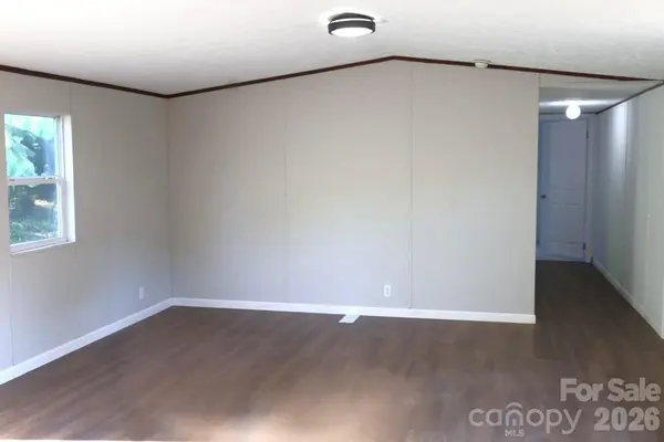 155 Owl Hollow RD, Marion, NC 28752