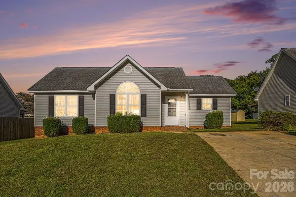 4415 Biesterfield DR, Charlotte, NC 28216