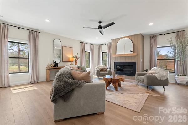 309 Videri ALY #26, Huntersville, NC 28078
