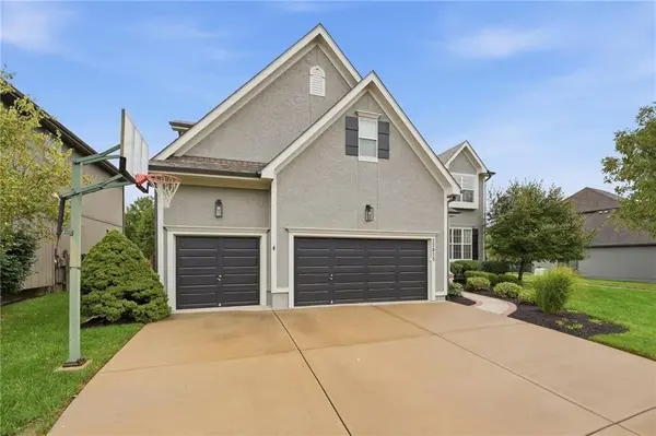 13813 Richards ST, Overland Park, KS 66221