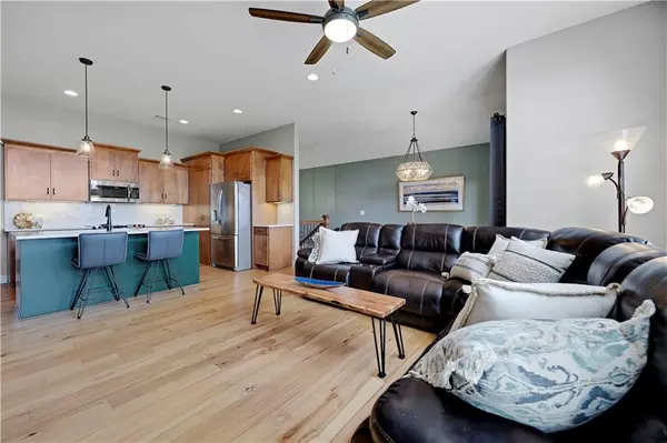 25973 W 143RD TER, Olathe, KS 66061