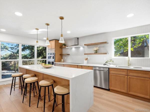 7290 E Euclid, Centennial, CO 80111