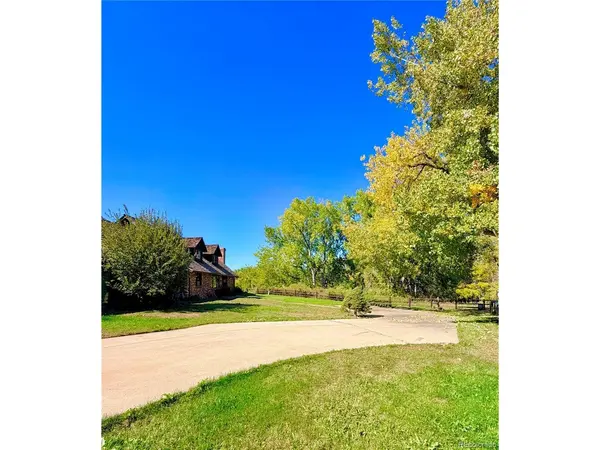 8935 W Bear Creek, Lakewood, CO 80227