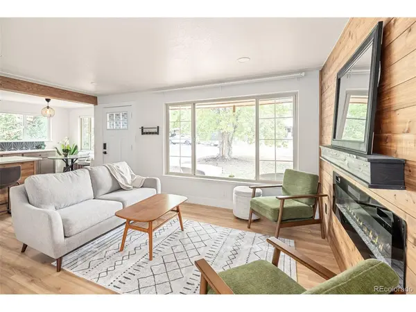 7610 W 24th, Lakewood, CO 80214