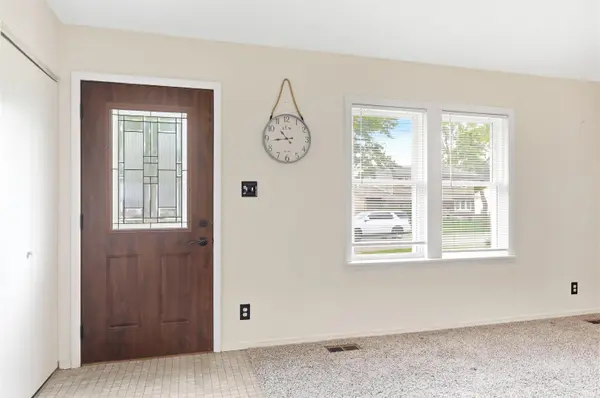 6435 Hackberry DR, Fort Wayne, IN 46825-4748