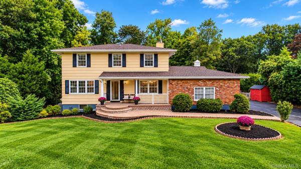 476 Hilltop RD, Yorktown Heights, NY 10598