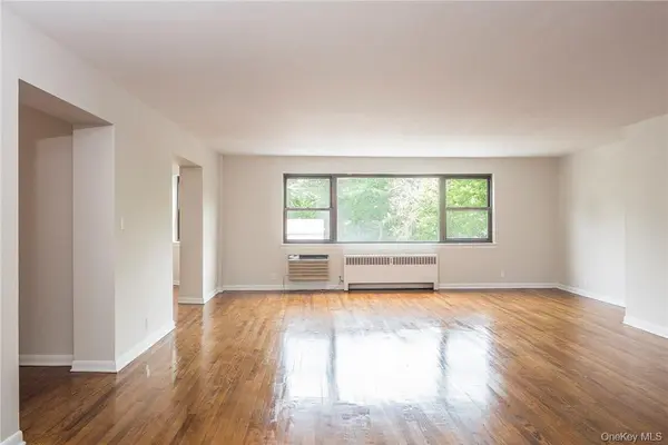 16 Studio Arcade #3B, Bronxville, NY 10708