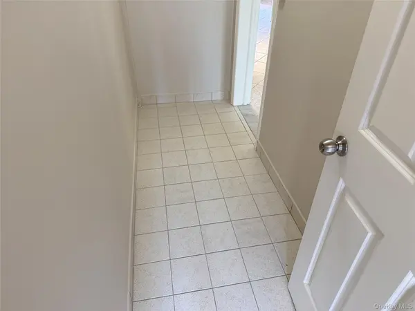 41-39 Benham ST #Apt 1, Elmhurst, NY 11373