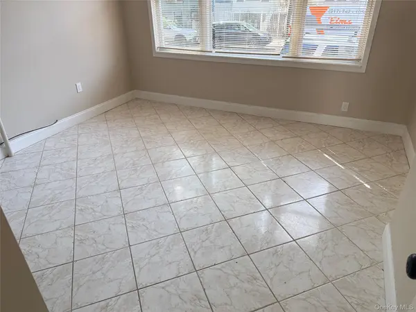 41-39 Benham ST #Apt 1, Elmhurst, NY 11373