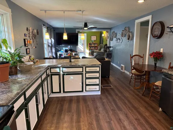 230 Nynas Rd, Esko, MN 55733