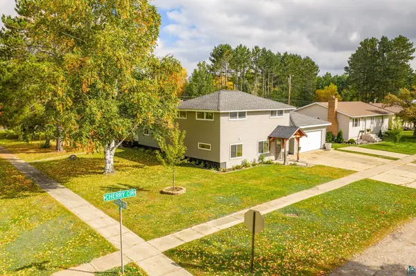 104 South Dr, Babbitt, MN 55706