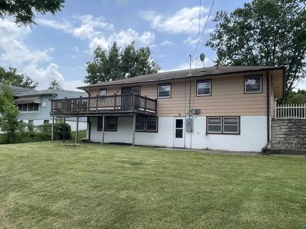 2412 NW 18th Ave, Rochester, MN 55901