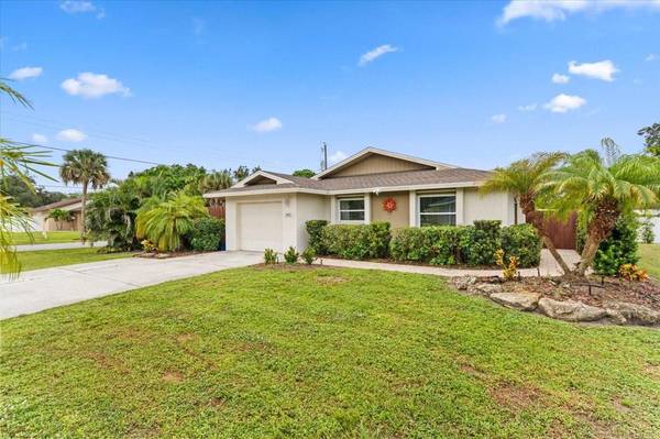 3452 BAY ST, Sarasota, FL 34237