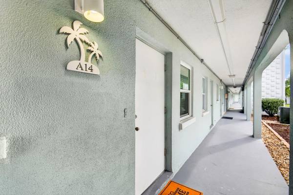 611 GULF DR N #A14, Bradenton Beach, FL 34217