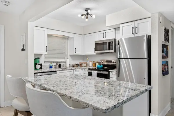 611 GULF DR N #A14, Bradenton Beach, FL 34217
