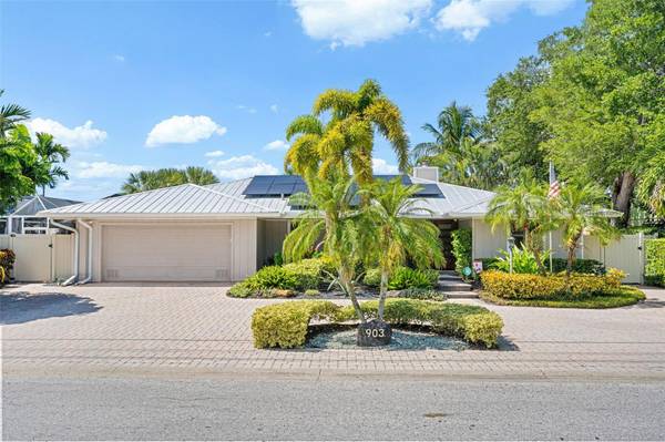 903 20TH AVE W, Palmetto, FL 34221