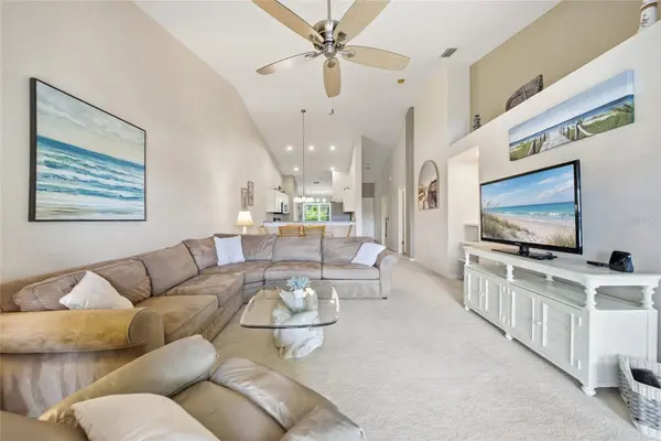 5320 HYLAND HILLS AVE #2222, Sarasota, FL 34241