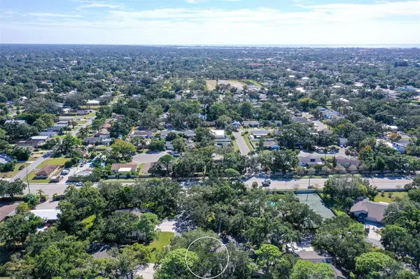 4799 OAK FOREST DR W #43, Sarasota, FL 34231