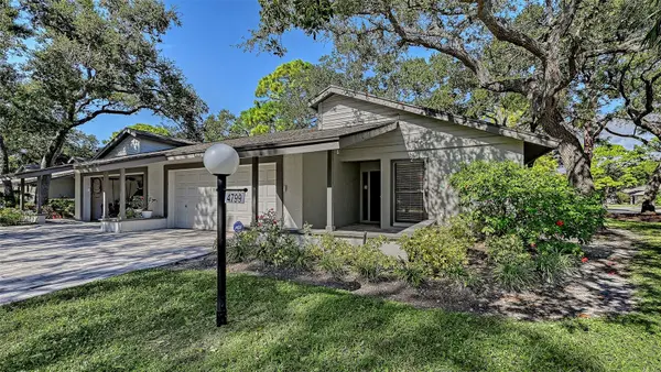 4799 OAK FOREST DR W #43, Sarasota, FL 34231
