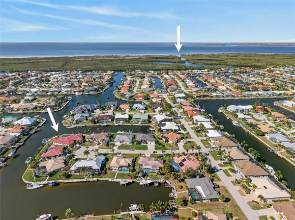 3323 DOMINICA CT, Punta Gorda, FL 33950