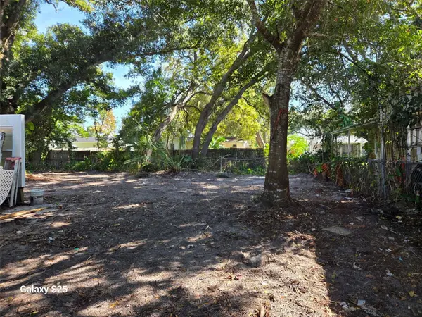 4044 S MARK DR, Sarasota, FL 34232