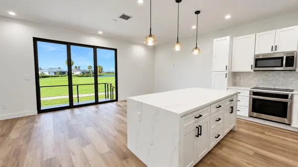 3609 BAL HARBOR BLVD ##2, Punta Gorda, FL 33950