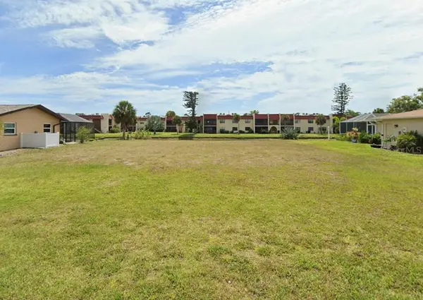 73 ROTONDA CIR, Rotonda West, FL 33947